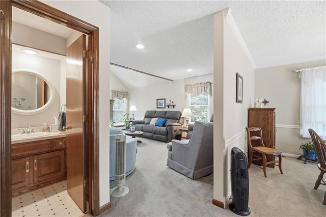 7915 Woodstone Street, Lenexa, KS 66219