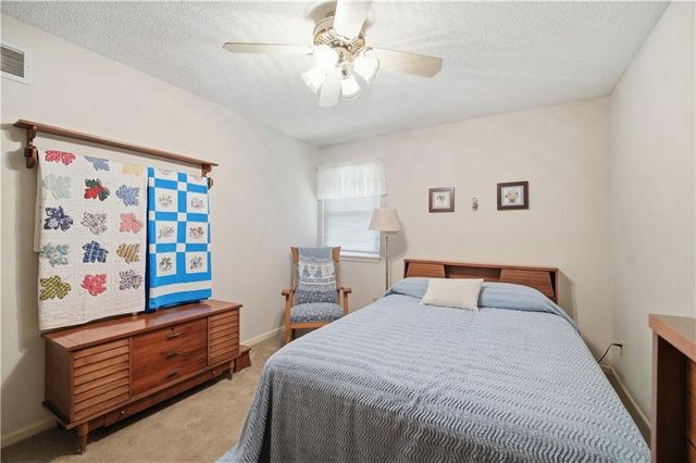 7915 Woodstone Street, Lenexa, KS 66219