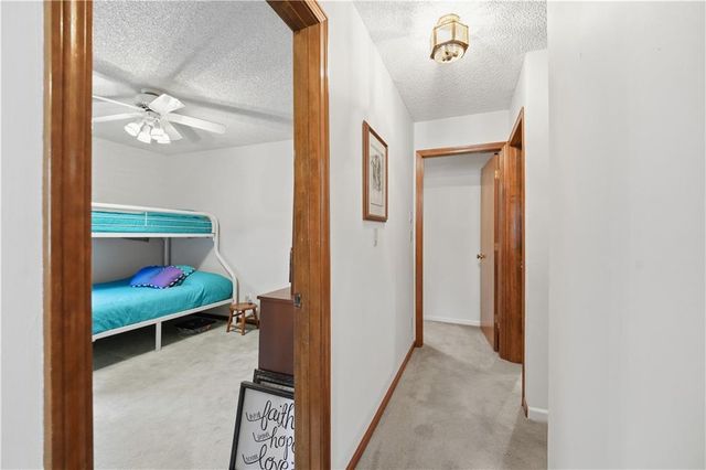 7915 Woodstone Street, Lenexa, KS 66219