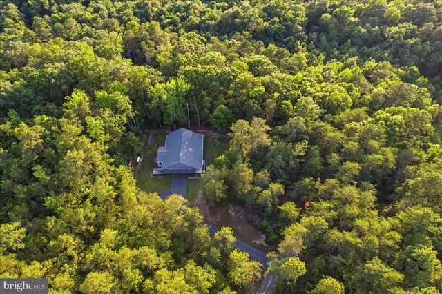 22405 HOOD LN, Leonardtown, MD 20650