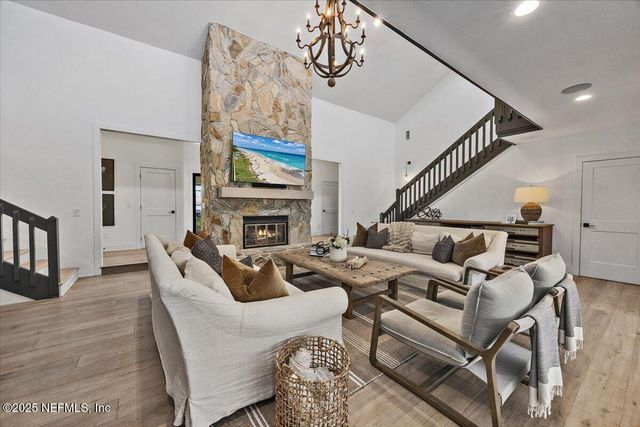 3235 OLD BARN Road W, Ponte Vedra Beach, FL 32082