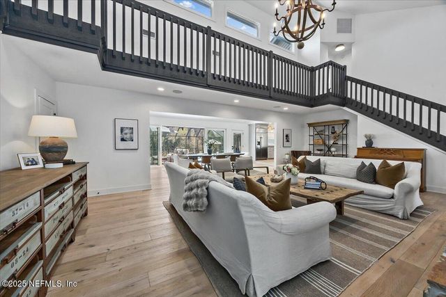3235 OLD BARN Road W, Ponte Vedra Beach, FL 32082