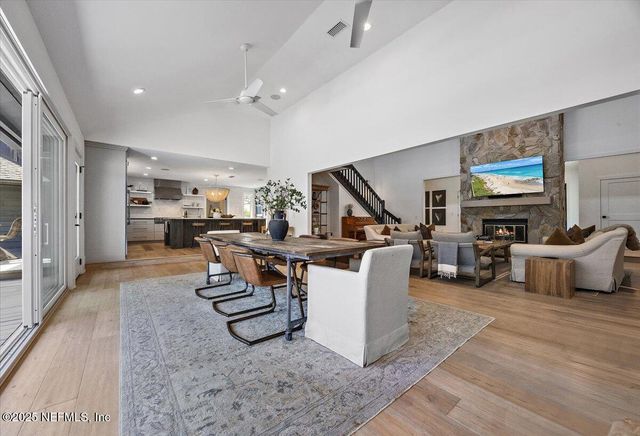 3235 OLD BARN Road W, Ponte Vedra Beach, FL 32082