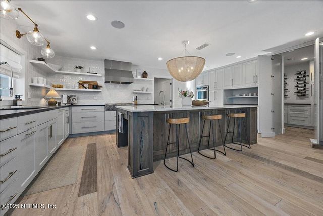 3235 OLD BARN Road W, Ponte Vedra Beach, FL 32082