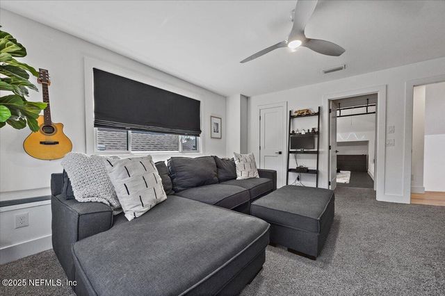 3235 OLD BARN Road W, Ponte Vedra Beach, FL 32082