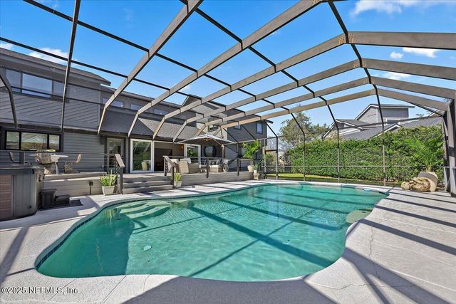 3235 OLD BARN Road W, Ponte Vedra Beach, FL 32082