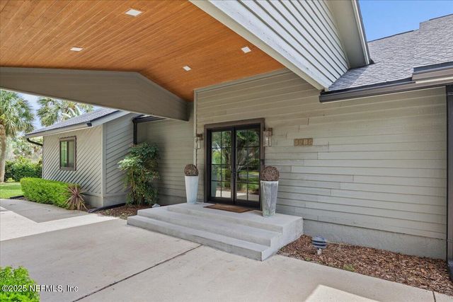 3235 OLD BARN Road W, Ponte Vedra Beach, FL 32082