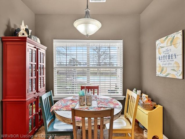 104 Kingrey Lane, Poteau, OK 74953