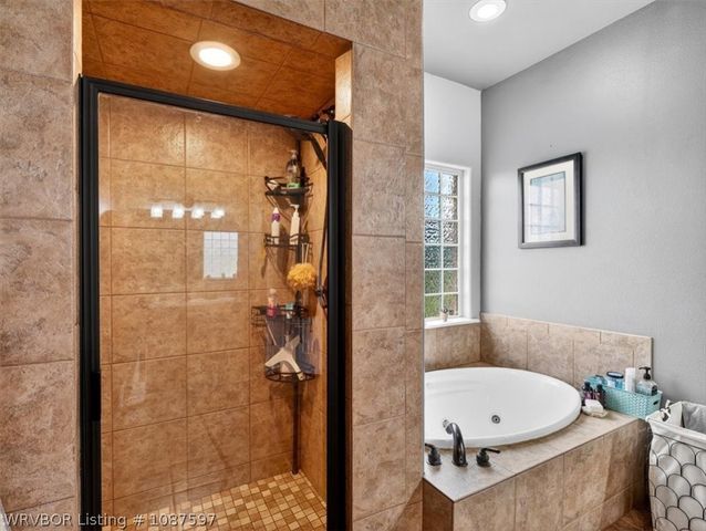 104 Kingrey Lane, Poteau, OK 74953