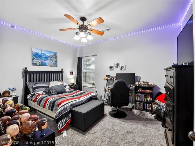 104 Kingrey Lane, Poteau, OK 74953