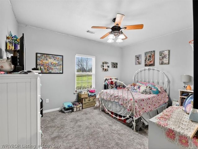 104 Kingrey Lane, Poteau, OK 74953