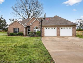 104 Kingrey Lane, Poteau, OK 74953