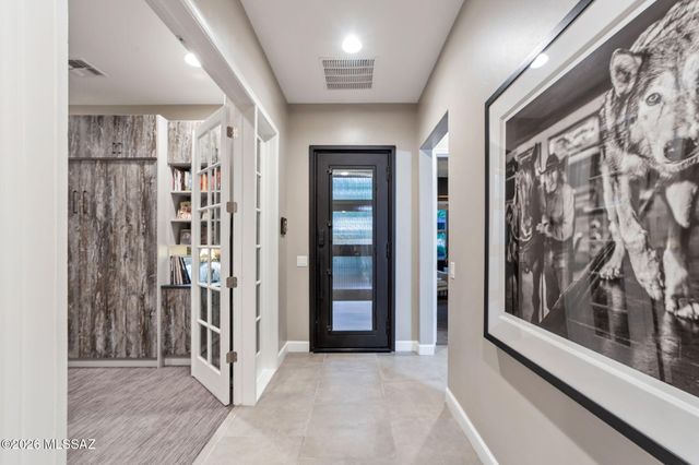 26 W Antelope Canyon, Oro Valley, AZ 85755