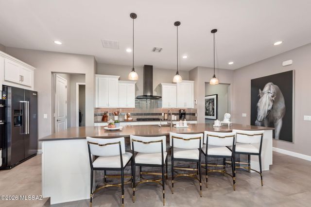 26 W Antelope Canyon, Oro Valley, AZ 85755