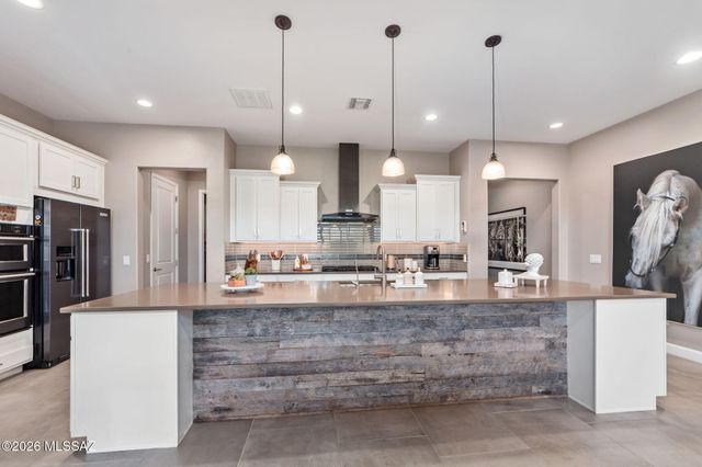 26 W Antelope Canyon, Oro Valley, AZ 85755