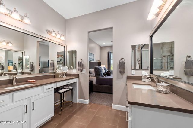 26 W Antelope Canyon, Oro Valley, AZ 85755