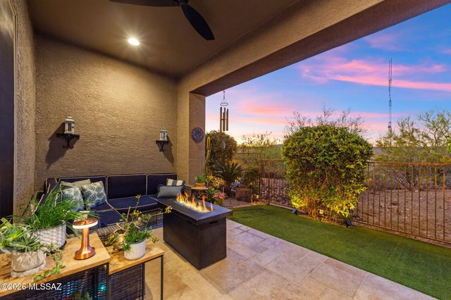 26 W Antelope Canyon, Oro Valley, AZ 85755