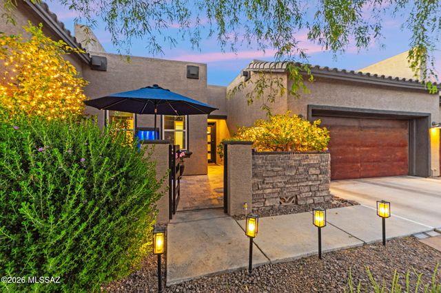 26 W Antelope Canyon, Oro Valley, AZ 85755