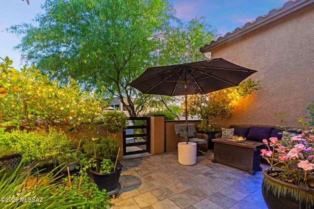 26 W Antelope Canyon, Oro Valley, AZ 85755