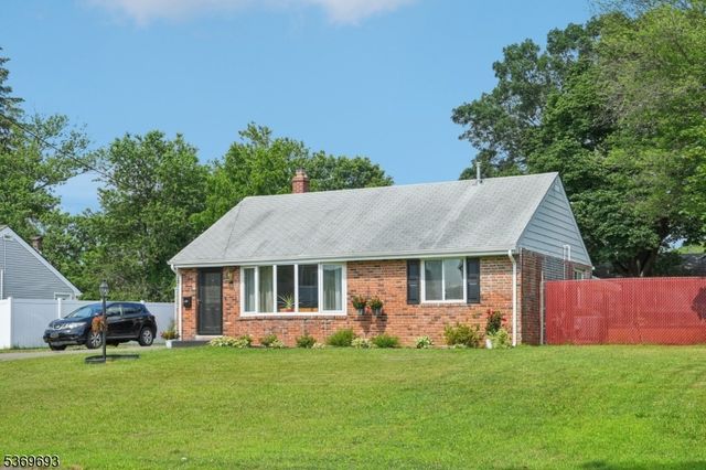 20 Leonard Ter, Wayne Twp., NJ 07470