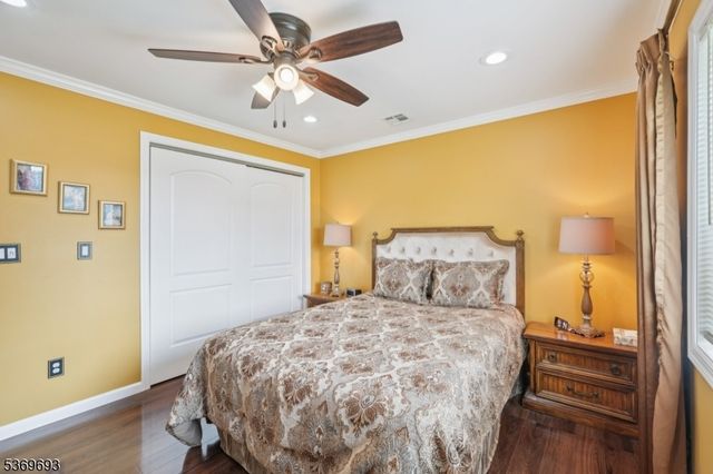 20 Leonard Ter, Wayne Twp., NJ 07470