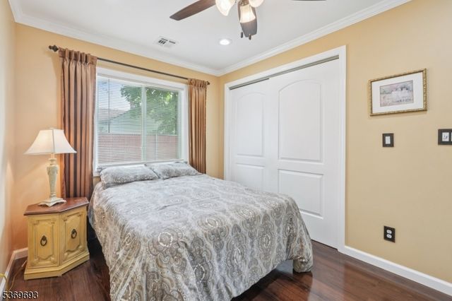 20 Leonard Ter, Wayne Twp., NJ 07470