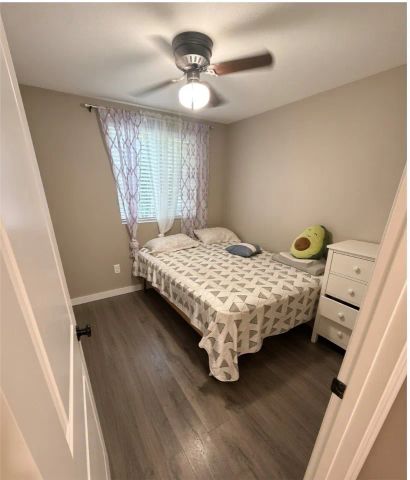 712 W 54th, Los Angeles, CA 90037
