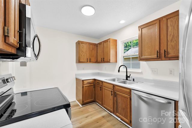 400 N Main Street, Granite Quarry, NC 28146