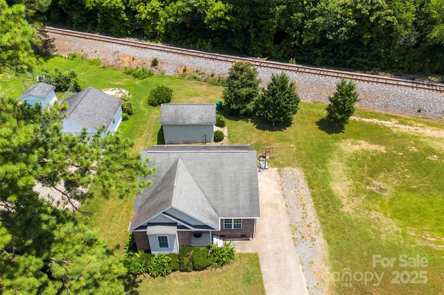 400 N Main Street, Granite Quarry, NC 28146