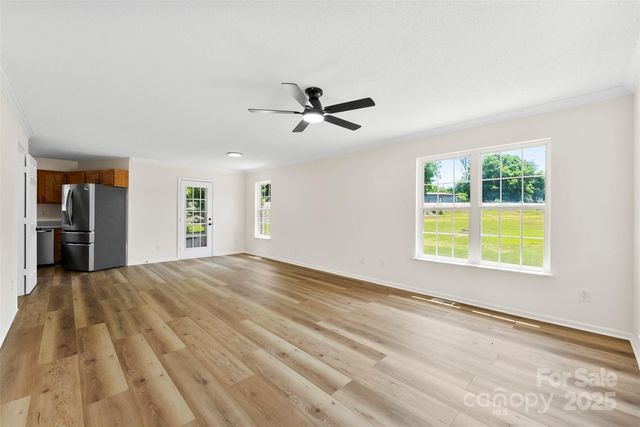 400 N Main Street, Granite Quarry, NC 28146