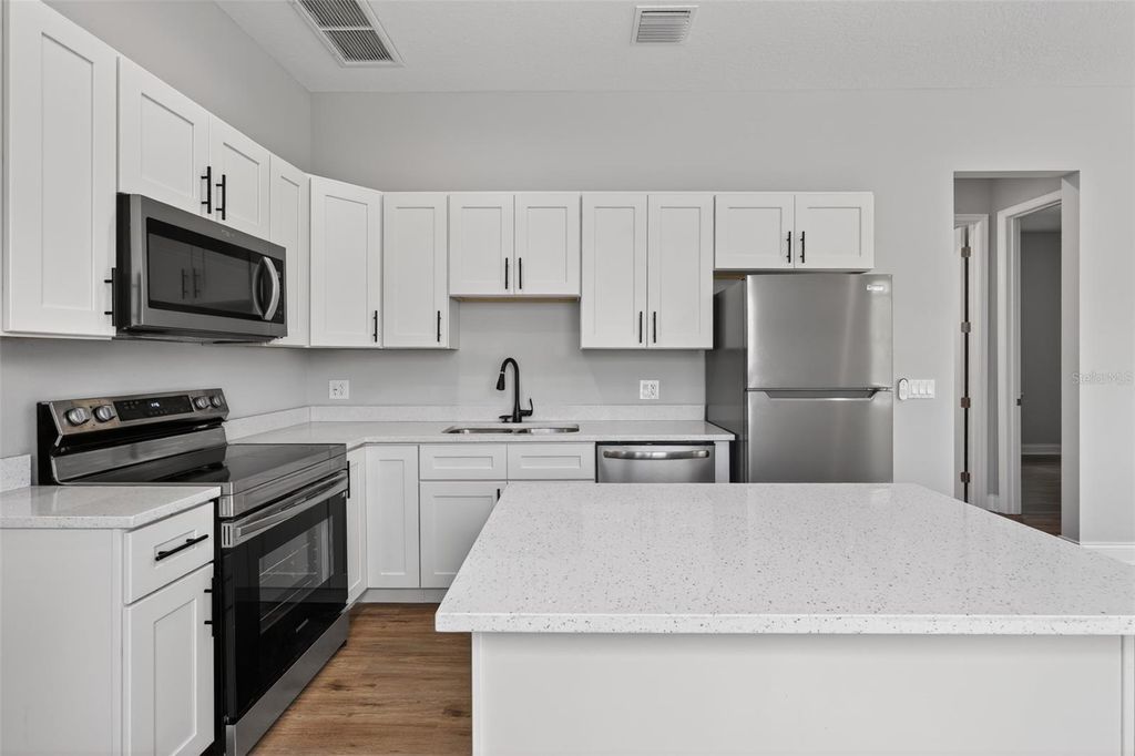 Image 15 of property listing at 13201 GRANGER AVENUE, Orlando, FL 32827