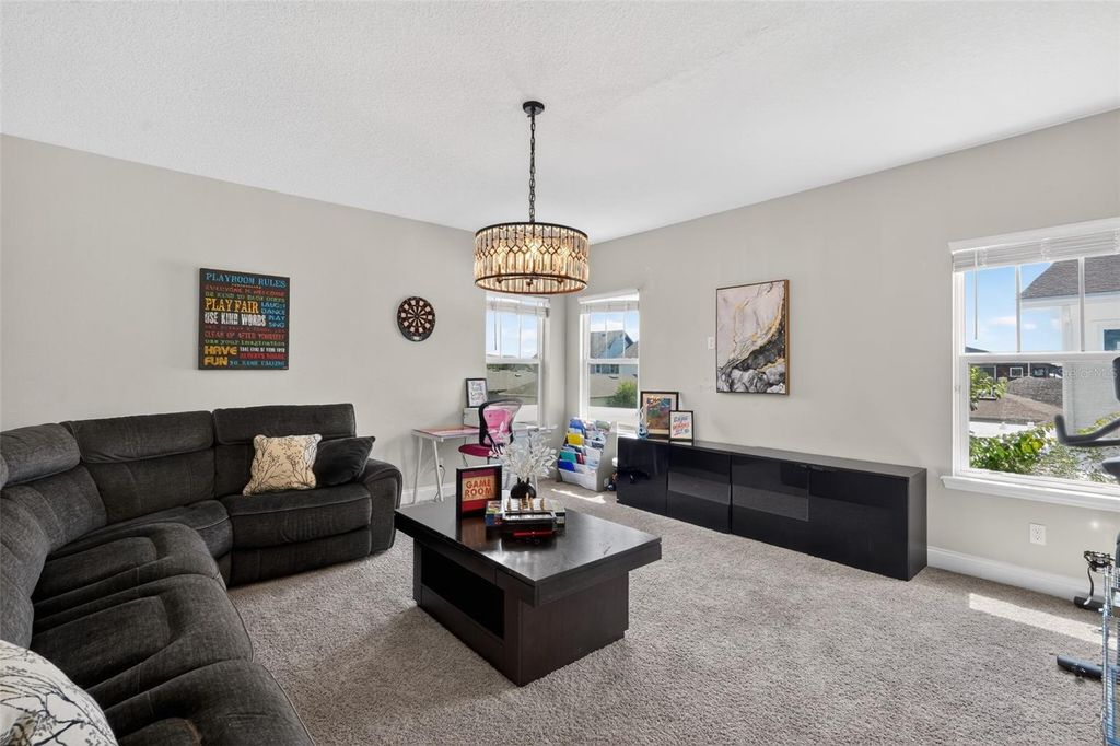 Image 36 of property listing at 13201 GRANGER AVENUE, Orlando, FL 32827