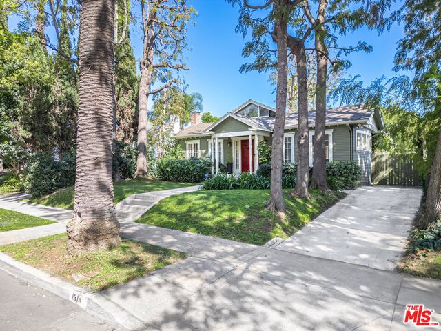 1314 N Genesee Avenue, Los Angeles, CA 90046