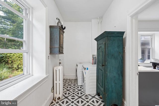 133 E GORGAS LN, Philadelphia, PA 19119
