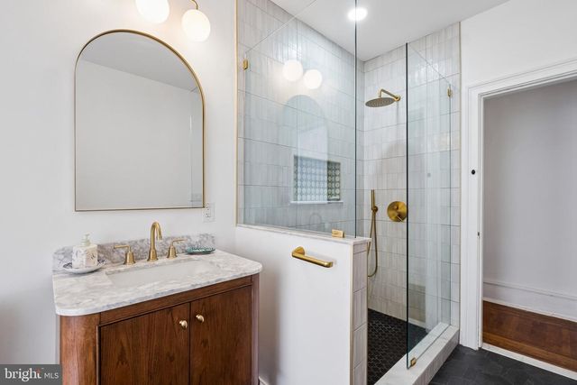 133 E GORGAS LN, Philadelphia, PA 19119
