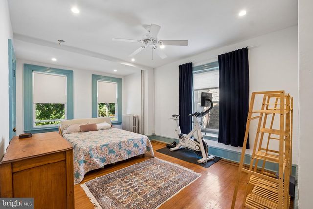 133 E GORGAS LN, Philadelphia, PA 19119