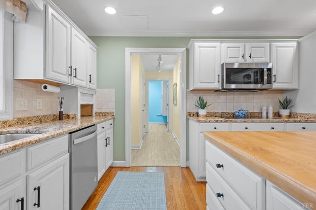 1305 Summerpark Drive, Forest, VA 24551