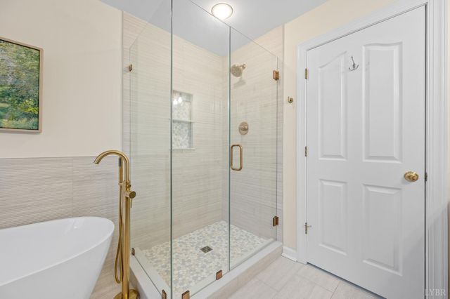 1305 Summerpark Drive, Forest, VA 24551