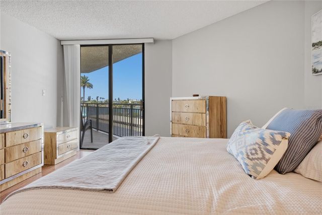 690 ISLAND WAY 307, Clearwater Beach, FL 33767