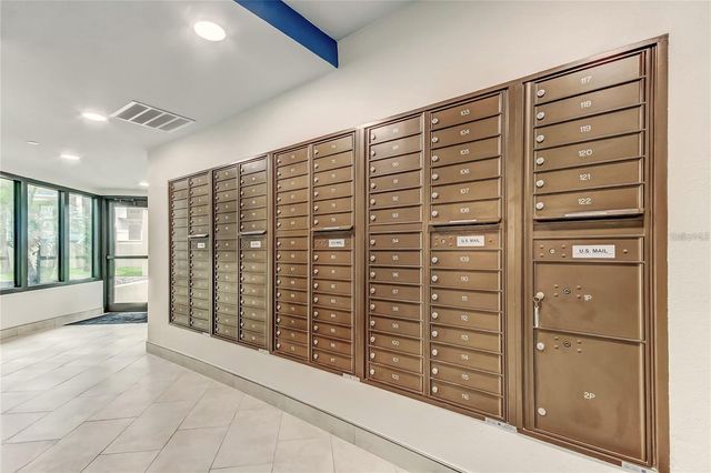 690 ISLAND WAY 307, Clearwater Beach, FL 33767