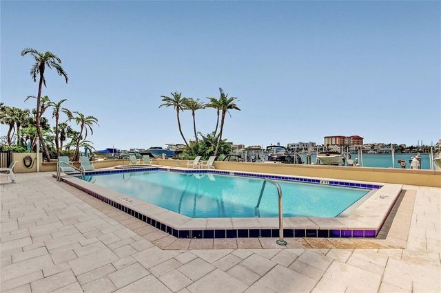 690 ISLAND WAY 307, Clearwater Beach, FL 33767