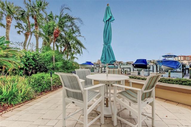 690 ISLAND WAY 307, Clearwater Beach, FL 33767