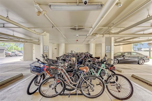 690 ISLAND WAY 307, Clearwater Beach, FL 33767