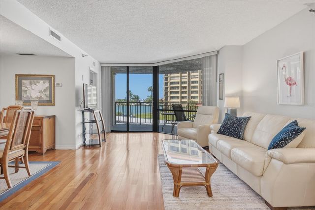 690 ISLAND WAY 307, Clearwater Beach, FL 33767