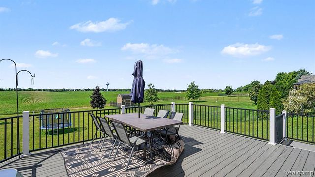 11241 Sand Hill Drive, Grass Lake, MI 49240