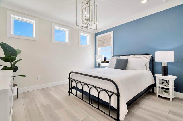 31856 CLOVER FIN COURT, Wesley Chapel, FL 33545