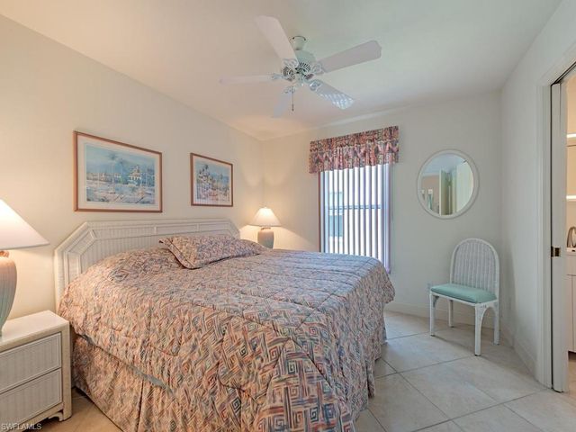 2960 Crown Pointe BLVD, Naples, FL 34112
