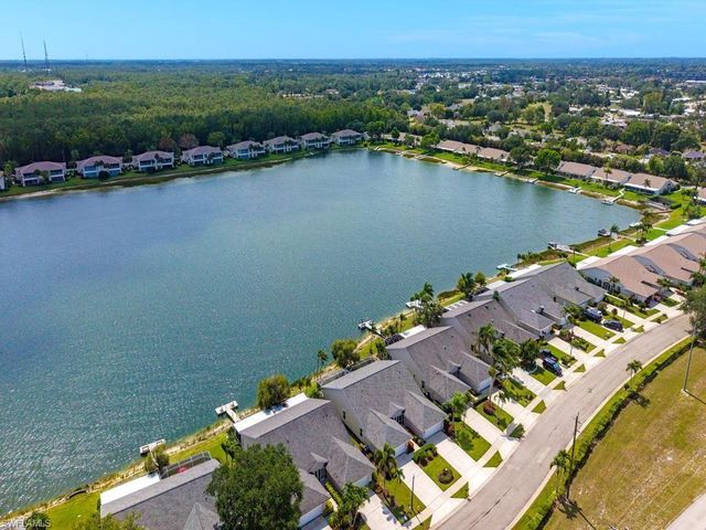 2960 Crown Pointe BLVD, Naples, FL 34112