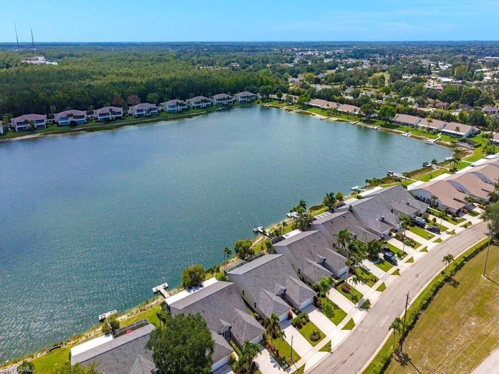 2960 Crown Pointe BLVD, NAPLES, FL 34112 — photo 3