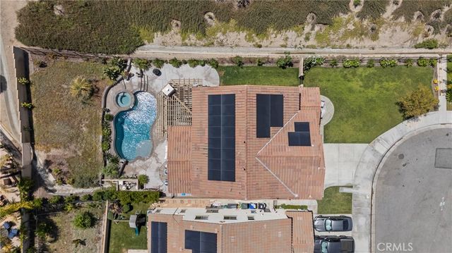 28200 Nield Court, Saugus, CA 91350